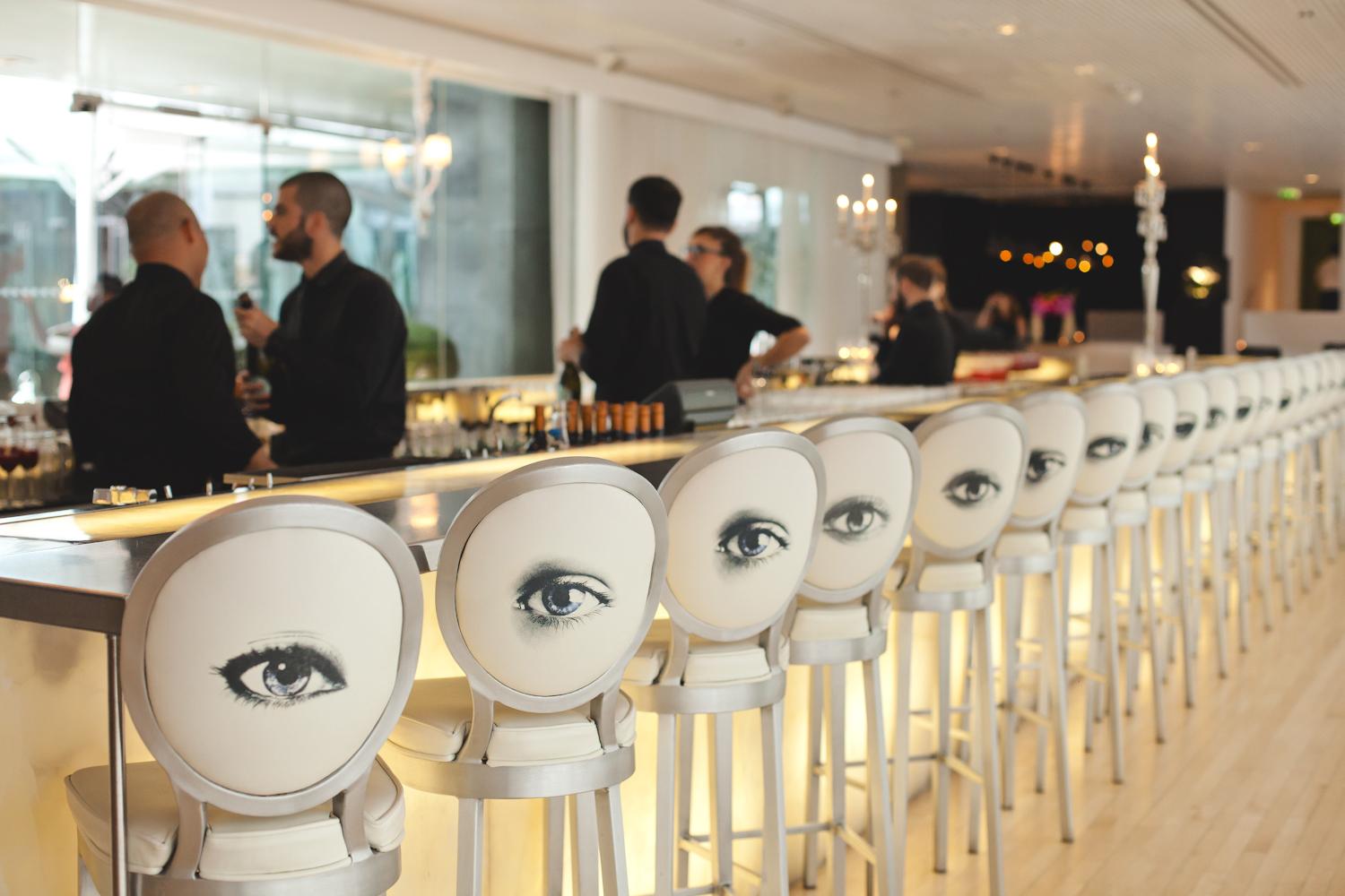 Sanderson Londra Exterior foto The bar at the London Edition