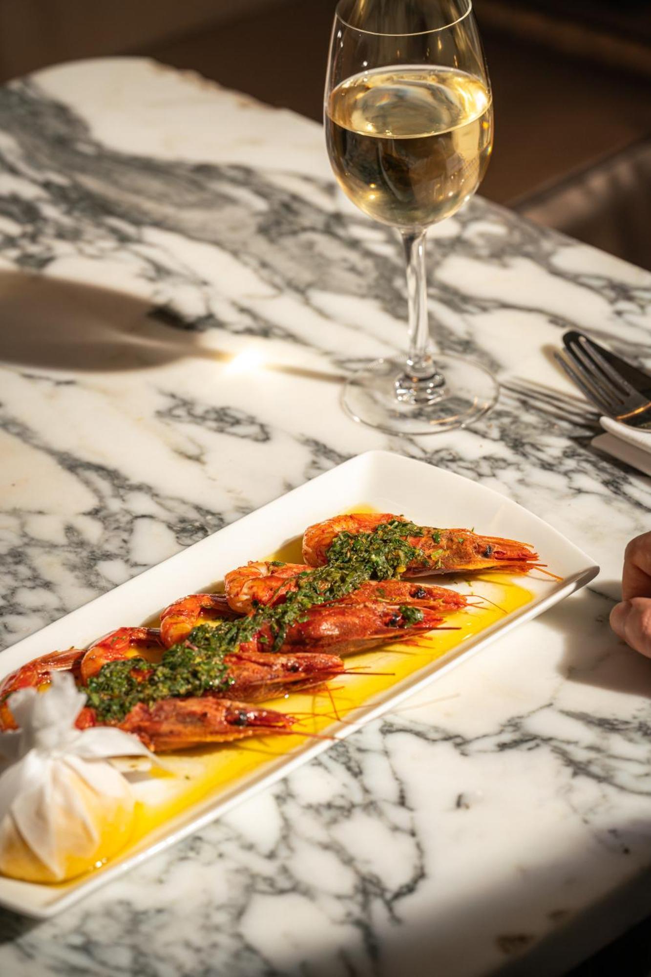Sanderson Londra Exterior foto Shrimp at the restaurant