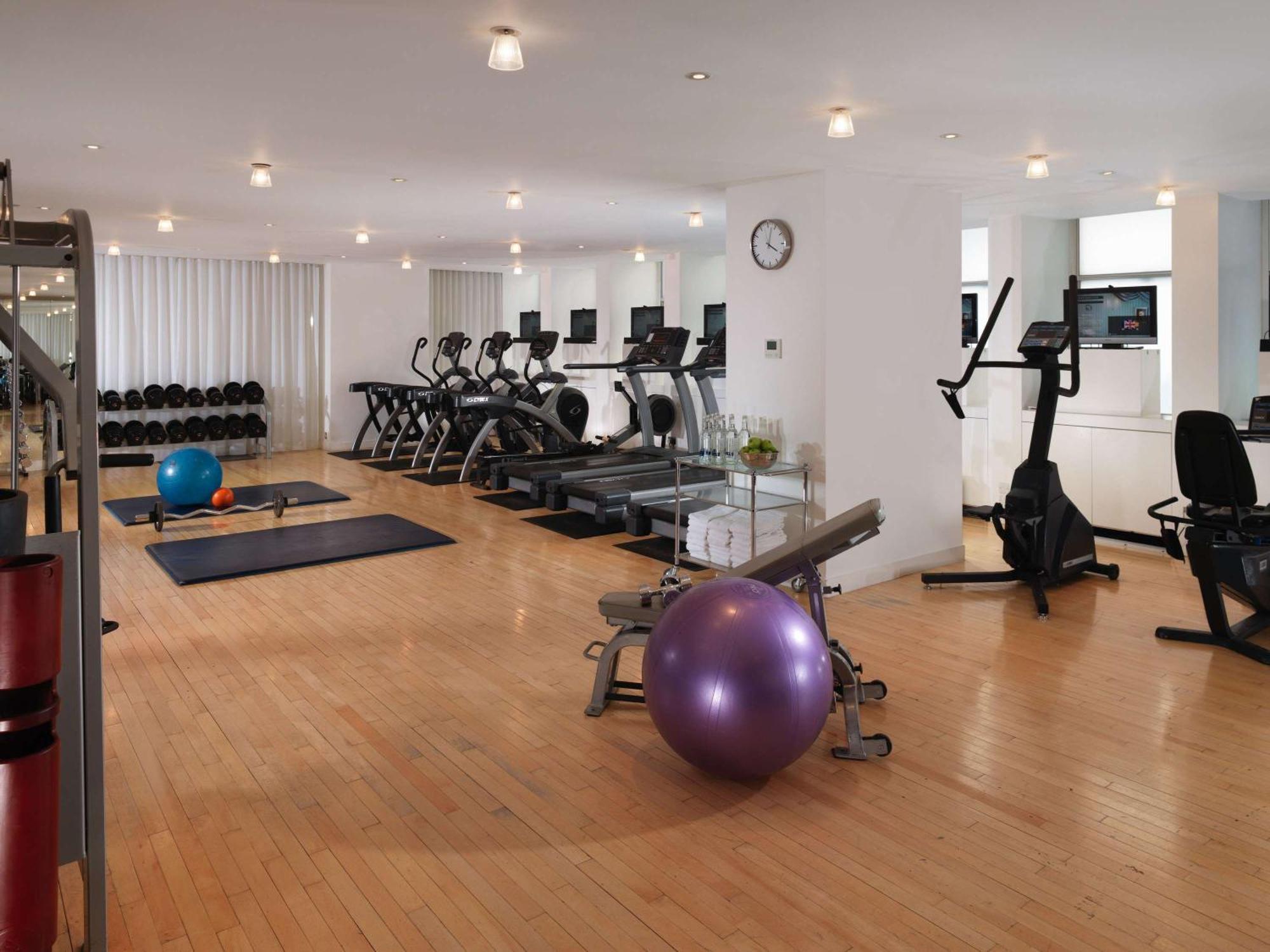 Sanderson Londra Exterior foto A gym